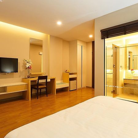 Green Point Residence Hotel Bangkok Ngoại thất bức ảnh