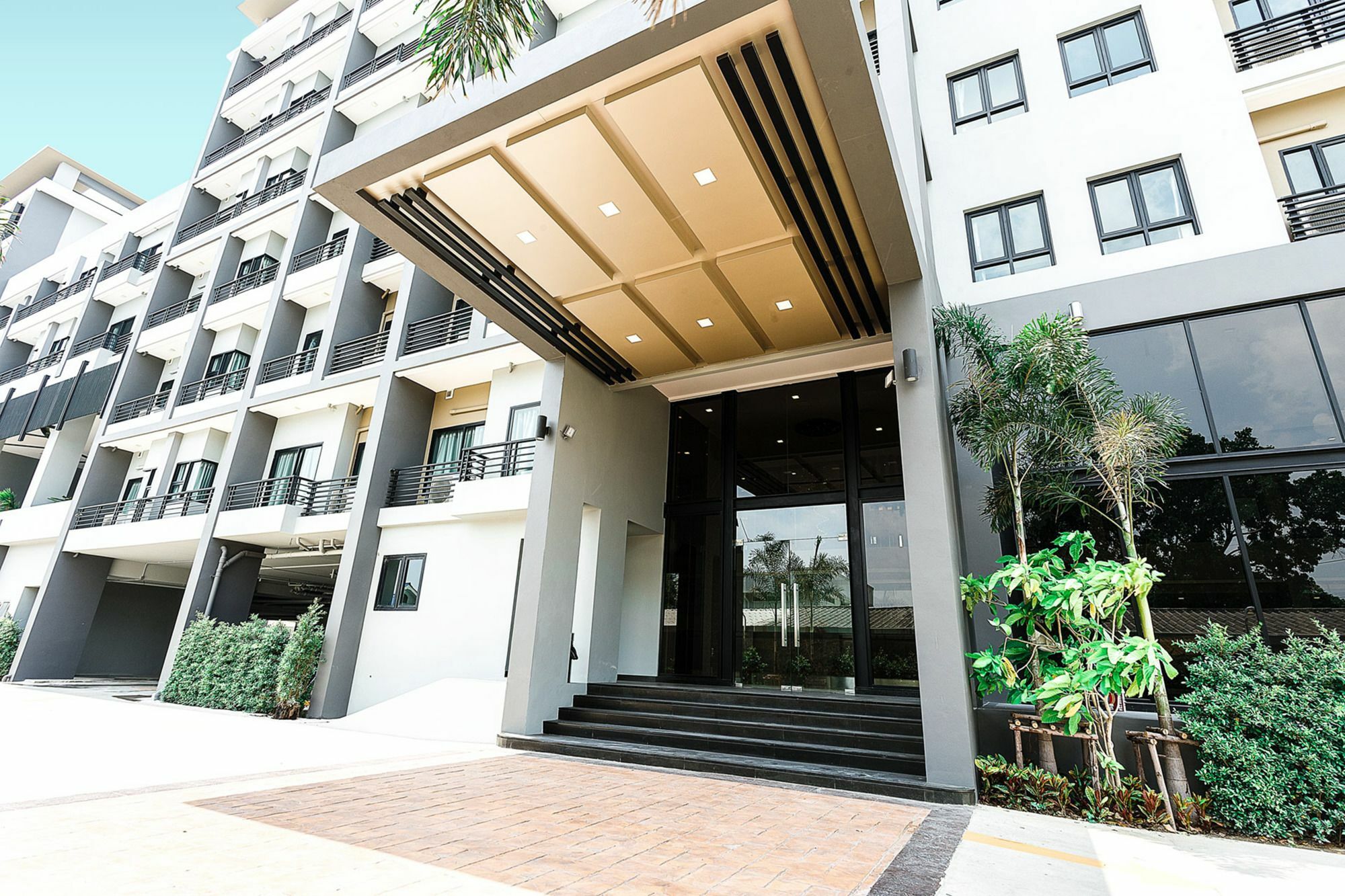Green Point Residence Hotel Bangkok Ngoại thất bức ảnh